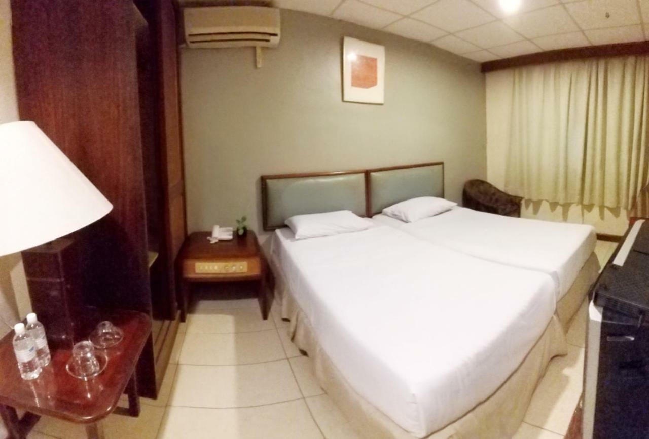 Harbour Inn Malacca Kültér fotó